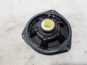  Rear side door speaker 