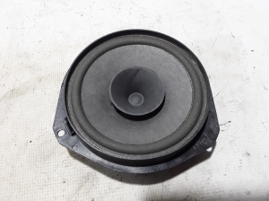   Rear side door speaker 