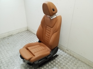 BMW X3 G01 (2017–2026) Front seat and its parts - 3