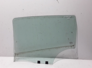  Glass rear side door 