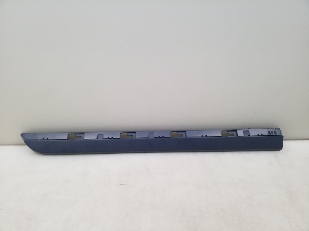 VOLKSWAGEN Passat B8 (2014-2023) Молдинг боковых правых дверей 3G0854950 24967020