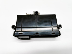 Tesla Model S S (2012–2026) Trunk lid control module 1007511-00-A - 4