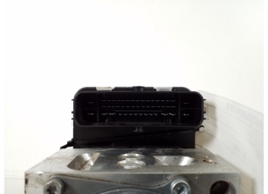 Mercedes Benz C-Class 205 (2014–2021) ABS unit A2539011600 - 3