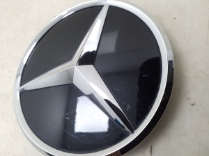 Mercedes Benz GLE-Class 292 (2015–2026) Emblem A2928100000 - 3