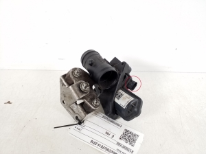 Mercedes Benz C-Class 205 (2014–2021) Sonstiges Ventil A1330901500 - 2