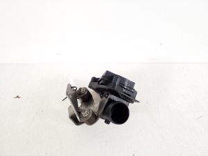 Mercedes Benz C-Class 205 (2014–2021) Sonstiges Ventil A1330901500 - 3