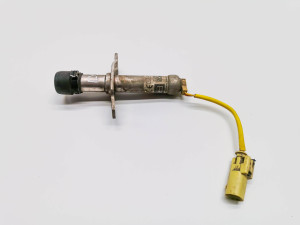 Tesla Model S S (2012–2026) Capteur d’impact du capot 1028545-00-B