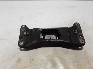 BMW 5 SERIES F07 (2009–2017) Gearbox bracket 6777613 - 3