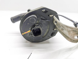 Tesla Model X X (2015–2026) Auxiliary water pump 1037328-00-F - 2