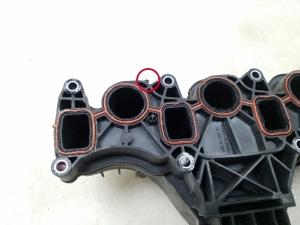  Intake manifold 