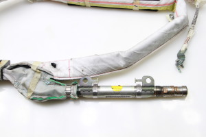 Hyundai i40 (2011–2026) Katuse turvapadi 850203Z300 - 2