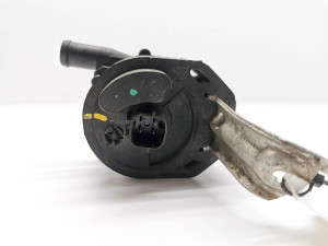 Tesla Model X X (2015–2026) Auxiliary water pump 1037328-00-F - 2
