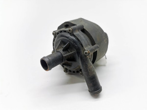 Auxiliary water pump - 1131021-00-A