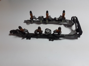 Infiniti G37 (2007–2015) Einspritzventil und seine Teile 24296EY01B