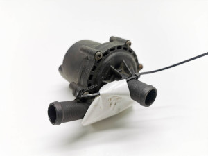 Auxiliary water pump - 1054529-00-F