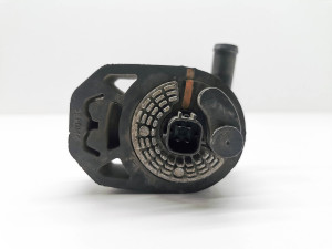 Tesla Model S S (2012–2026) Zusatzwasserpumpe 6008047-00-C - 2