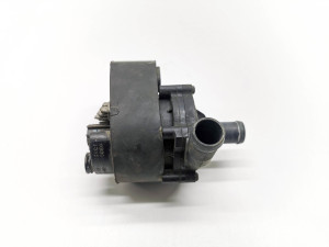 Tesla Model S S (2012–2026) Zusatzwasserpumpe 6008047-00-C - 3