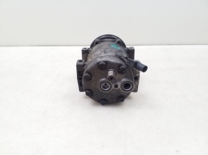 RENAULT Laguna II (2001–2007) A/C compressor 8200040681 - 2