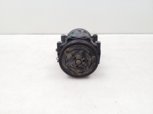 A/C compressor - 8200040681