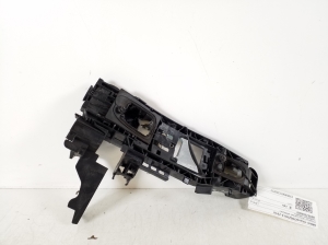 Front door exterior handle bracket - A0997604600