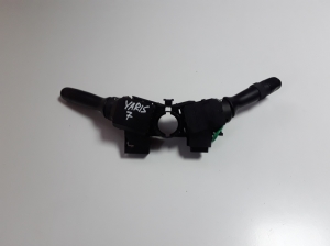 TOYOTA Yaris (2011–2020) Switch and its parts 173832 - 2
