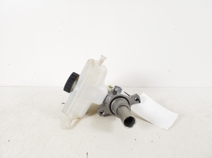 Mercedes Benz C-Class 205 (2014–2021) Piduri peasilinder A2054300002 - 3