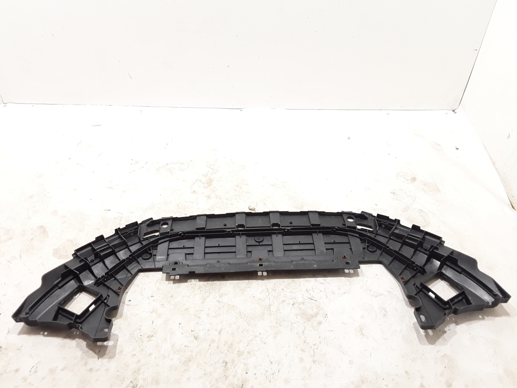 Used VOLVO V40 Front underbody protection 31383735