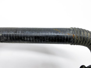 Tesla Model 3 3 (2016–2024) Pipe 1077586-00-C - 2