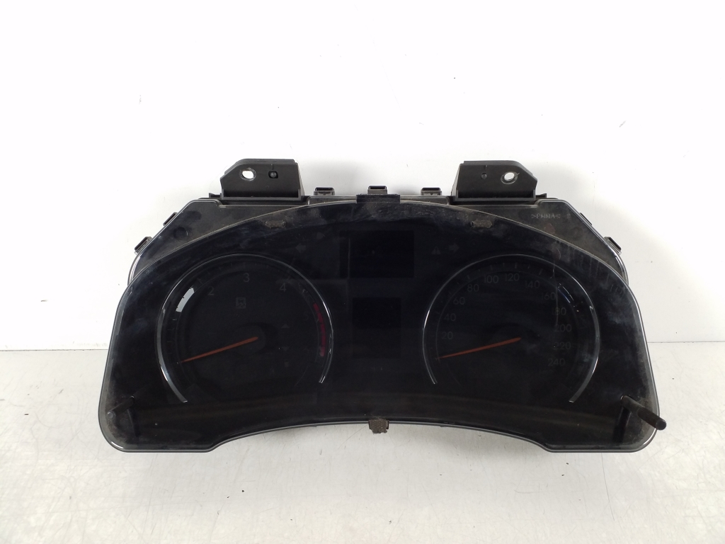 TOYOTA Avensis T27 Speedometer 83800-05K20 21611104