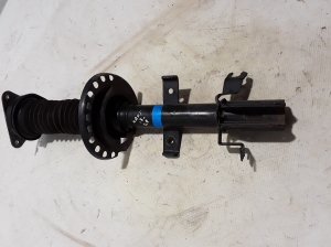 RENAULT Captur (2013–2019) Eesmine amortisaator 543021687R - 2