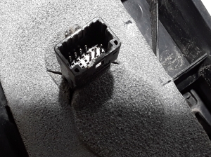  Šoninis veidrodėlis ir jo detalės 