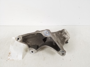 Mercedes Benz C-Class 205 (2014–2021) Engine bracket A1772230204 - 2