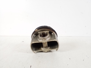 Mercedes Benz C-Class 205 (2014–2021) Kolb ja selle osad A1770300800 - 3