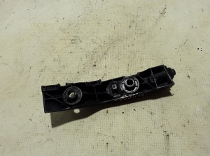  Front bumper bracket 