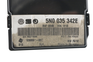 Volkswagen Passat CC CC (2008–2017) Other control unit 5N0035342E - 4
