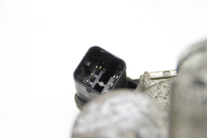 BMW 3 SERIES E90 (2004–2013) Accelerator valve 7561066 - 3