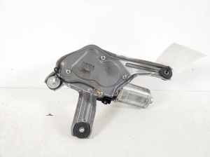 Aizmugurējā stikla tīrītāja motors - 85130-05100