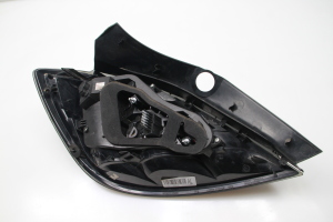 Opel Astra H (2004–2010) Eckleuchte hinten 13222325 - 3