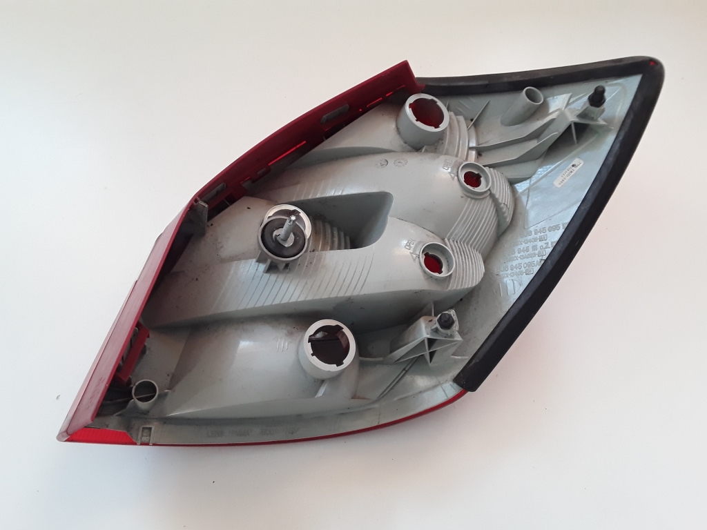 SKODA Fabia 2 generation  (2010-2014) Aizmugurējais kreisais lukturis 5J6945095 27592886