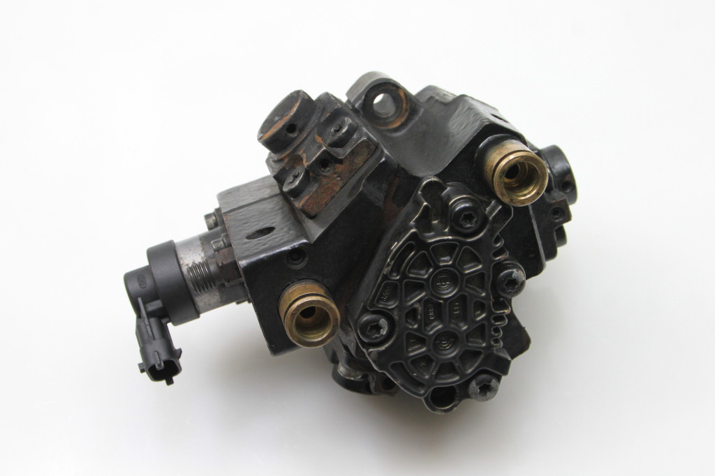 KIA Sportage 3 generation (2010-2015) Fuel Pump 331002A420 25084272