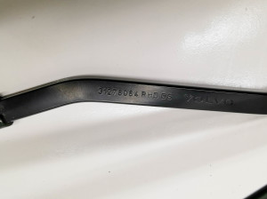 VOLVO V40 (2012–2019) Windshield wiper arm 31276064 - 2