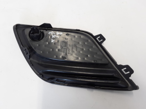  Front bumper fog lamp cover 