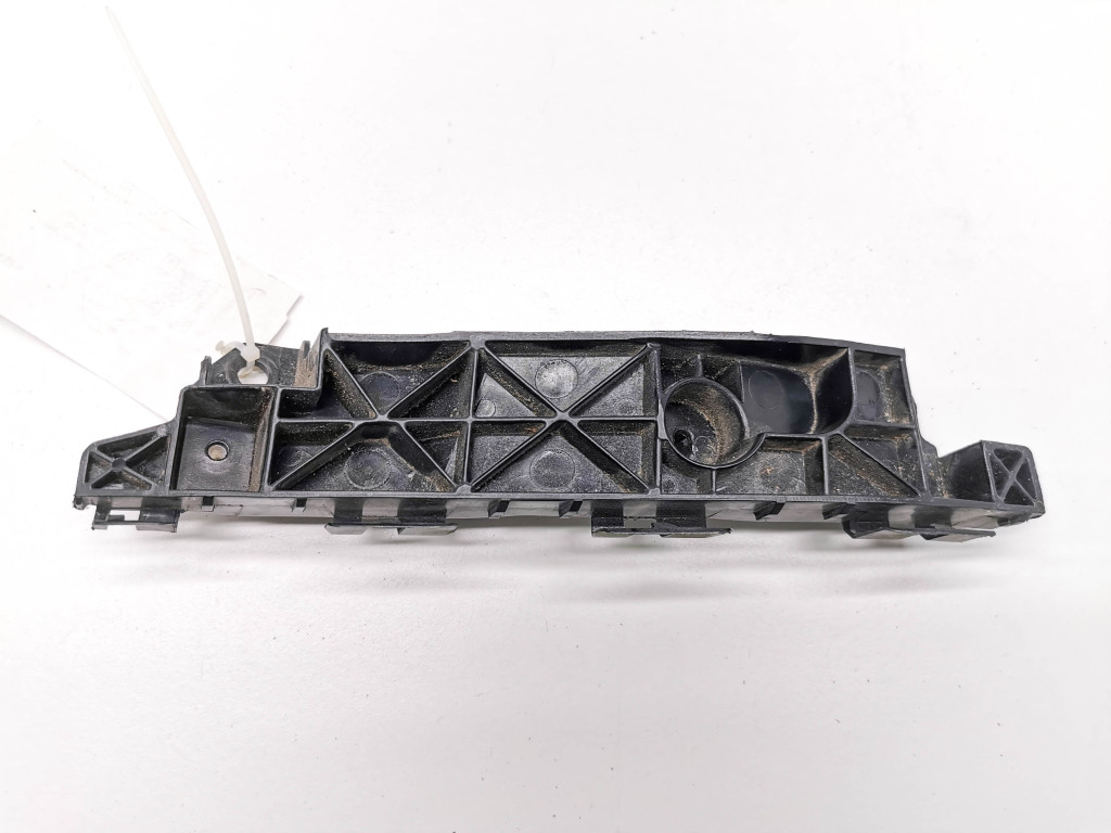 Hyundai ix35 (2009–2015) Front bumper bracket 865142Y000 Hyundai ix35 (2009–2015) Front bumper bracket 865142Y000