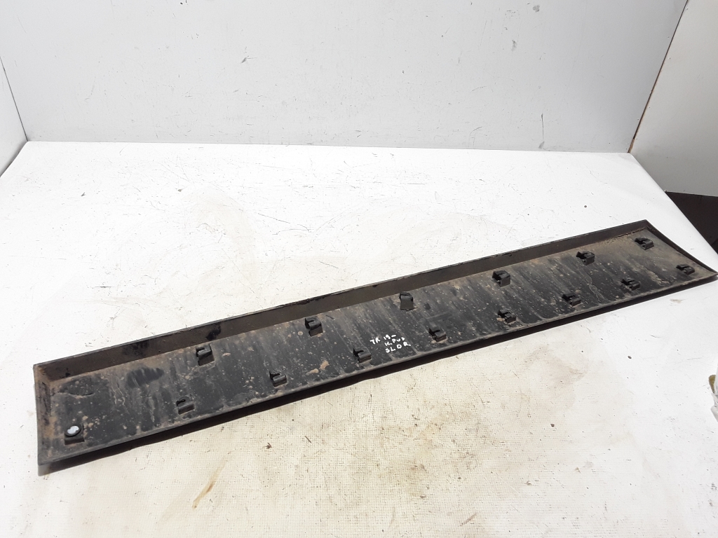 RENAULT Trafic 3 generation (2014-2023) Sliding door molding 768556674R 21016373