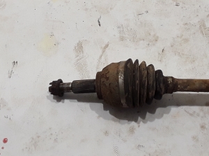 RENAULT Trafic III (2014–2022) Front drive shaft and its parts 391018696R - 2