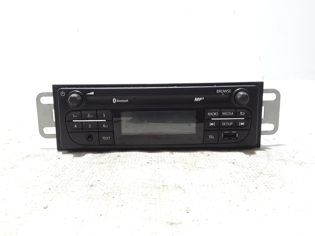 RENAULT Trafic 3 generation (2014-2023) Music Player With GPS 281155379R 21016363