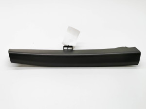 Interior trim of the rear strut - 31377675