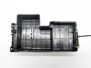  Cover fuse block front 