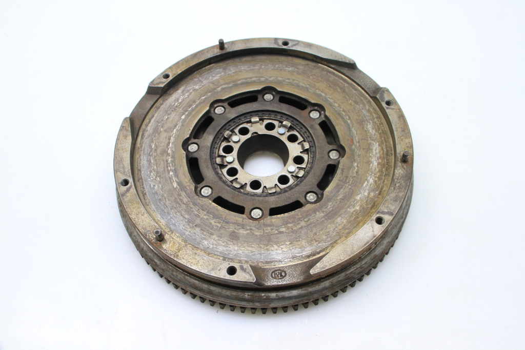 TOYOTA Avensis T25 (2003–2008) Siduri hooratas VSD2493 TOYOTA Avensis T25 (2003–2008) Siduri hooratas VSD2493