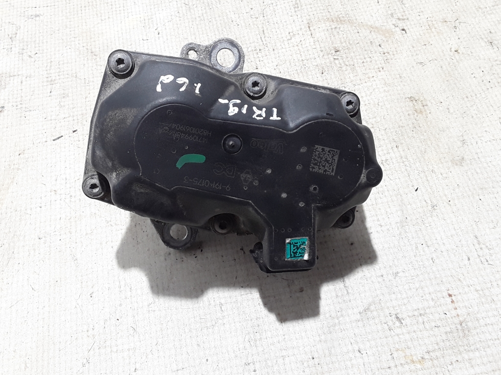Used RENAULT Trafic EGR valve 147109948R